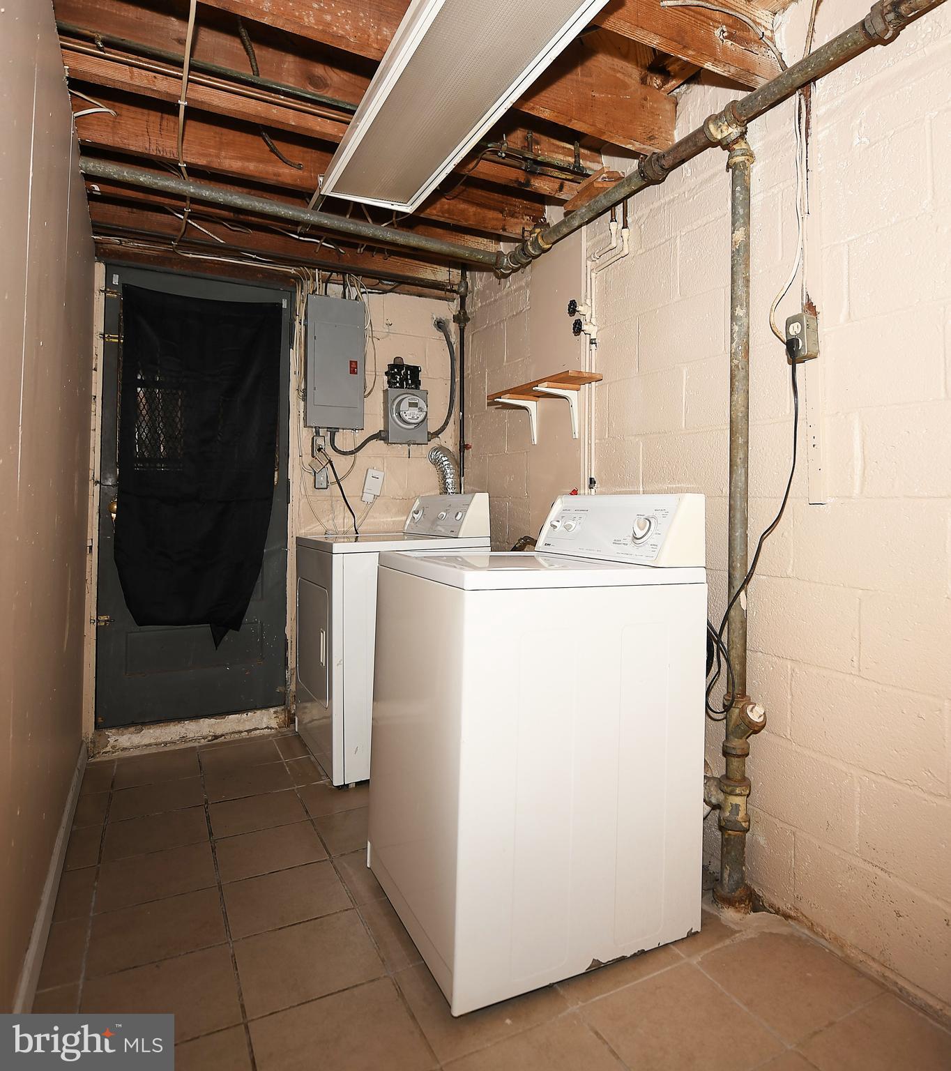 NORTH POINT VILLAGE - Residential