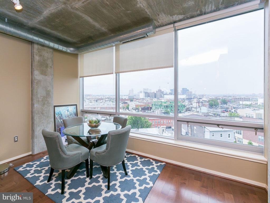 LOCUST POINT - Residential