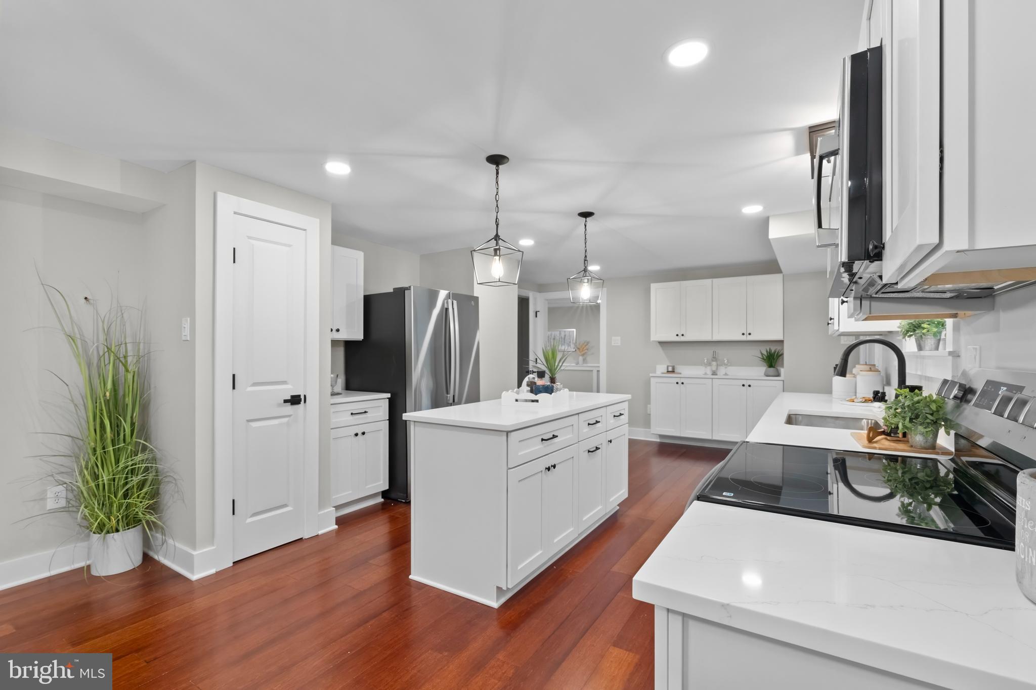 CLEAR SPRINGS ESTATES - Residential