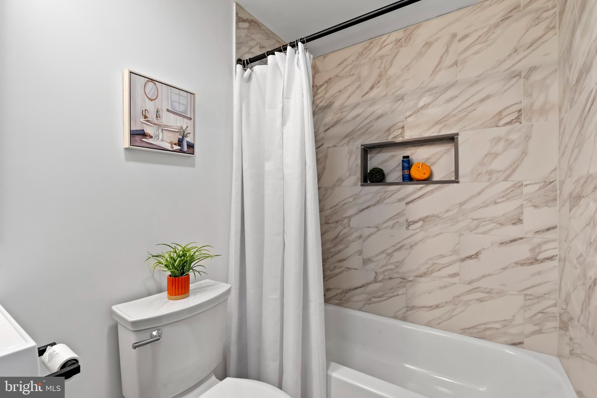 CLEAR SPRINGS ESTATES - Residential