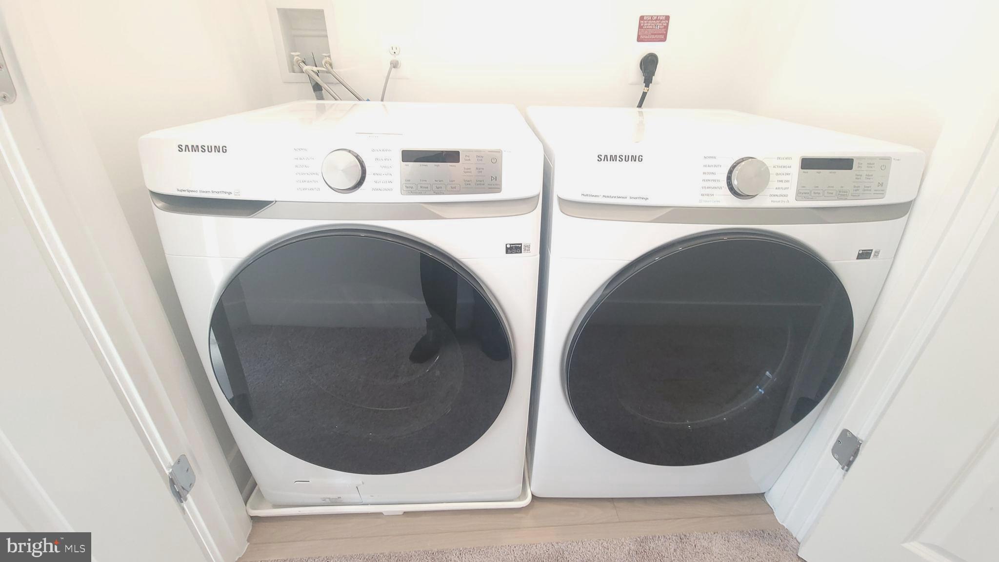 THE GROVE - Residential Lease