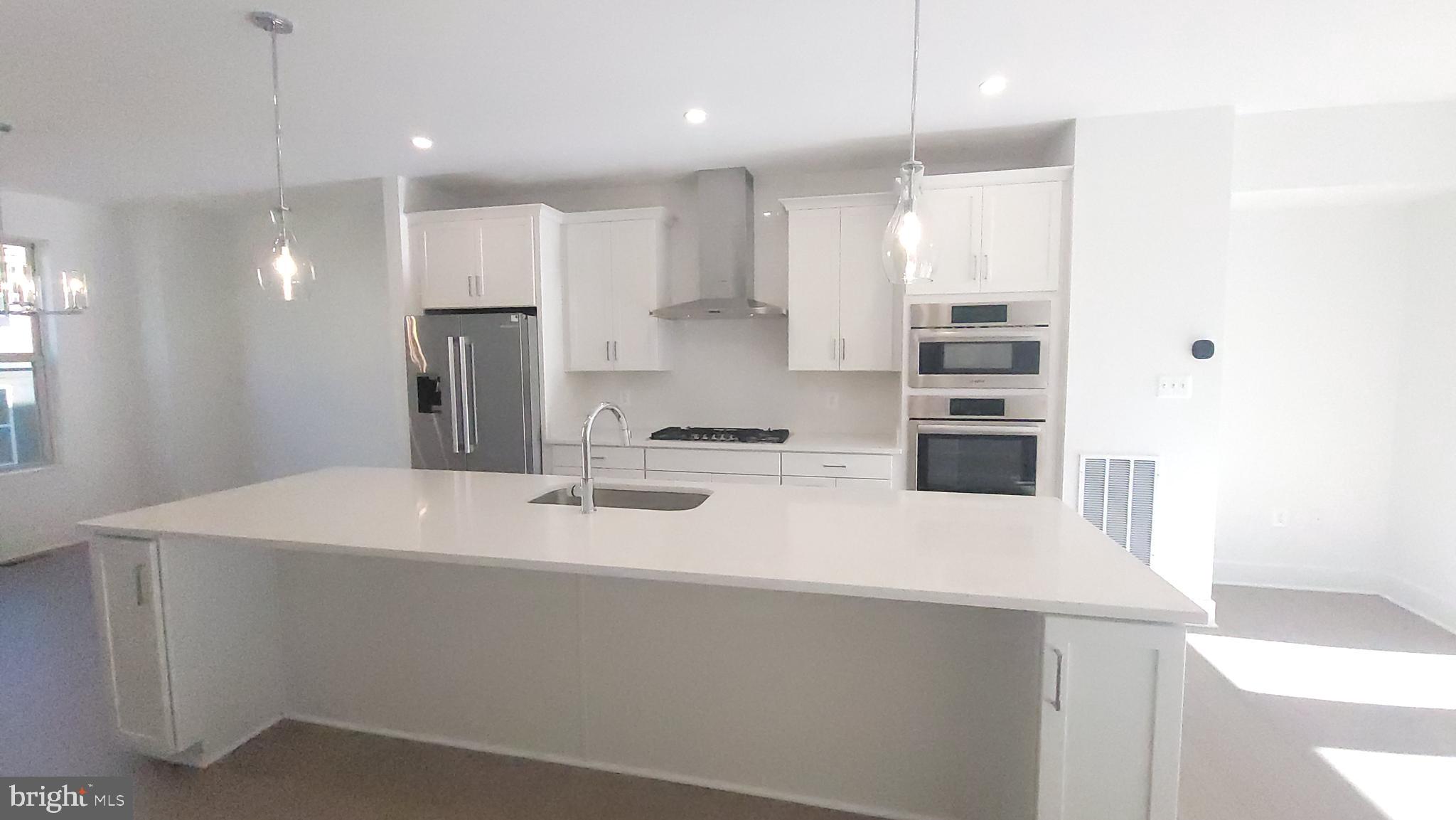 THE GROVE - Residential Lease