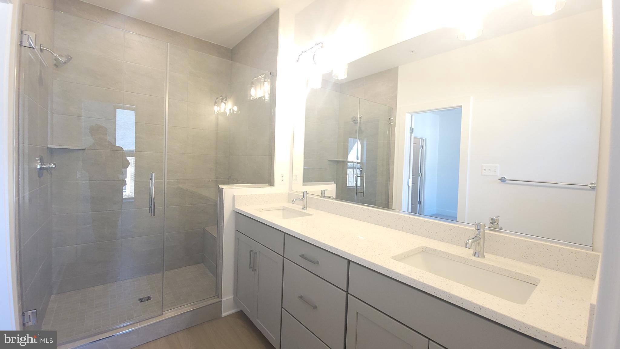 THE GROVE - Residential Lease