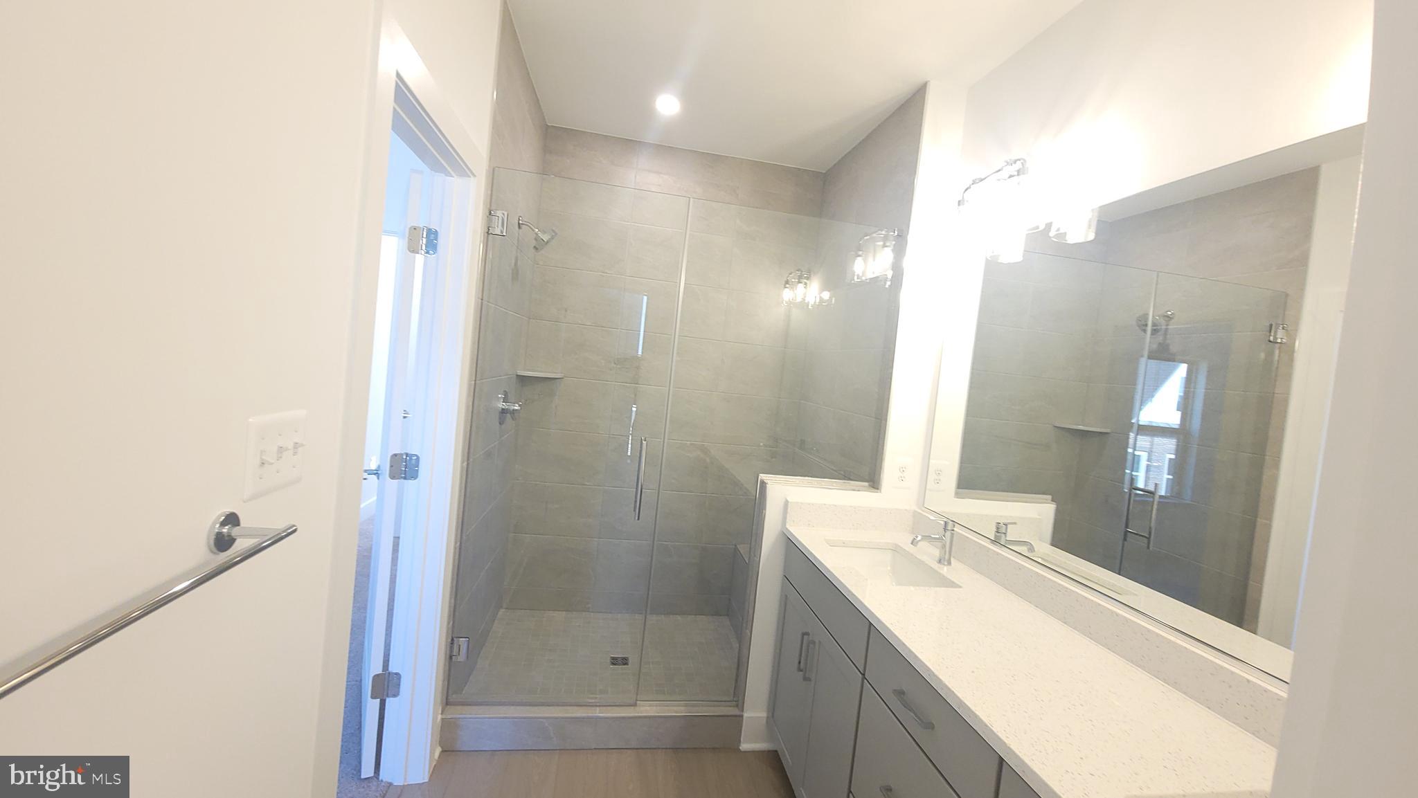 THE GROVE - Residential Lease