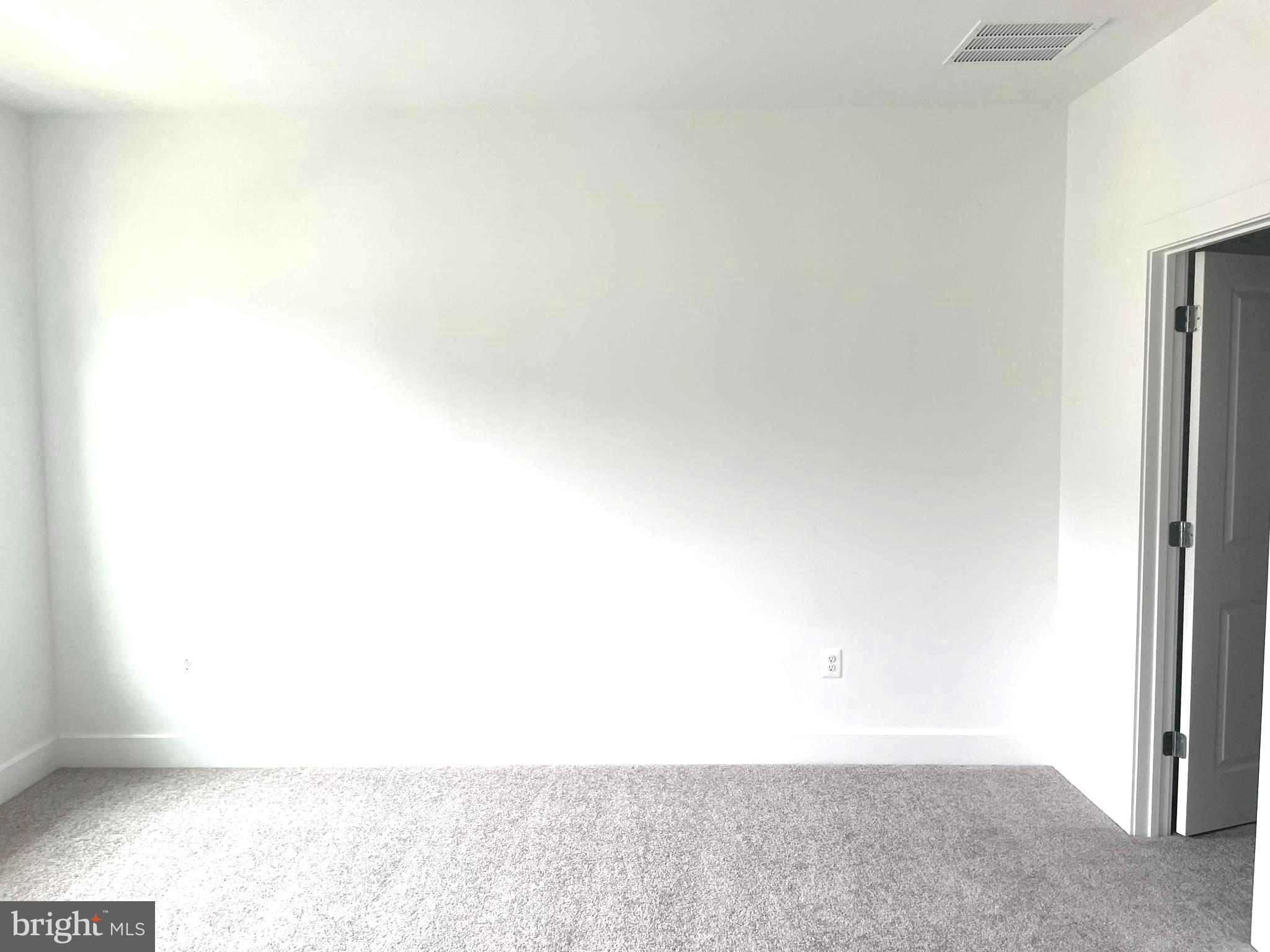 THE GROVE - Residential Lease