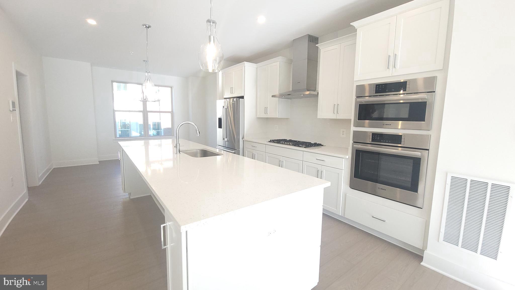 THE GROVE - Residential Lease