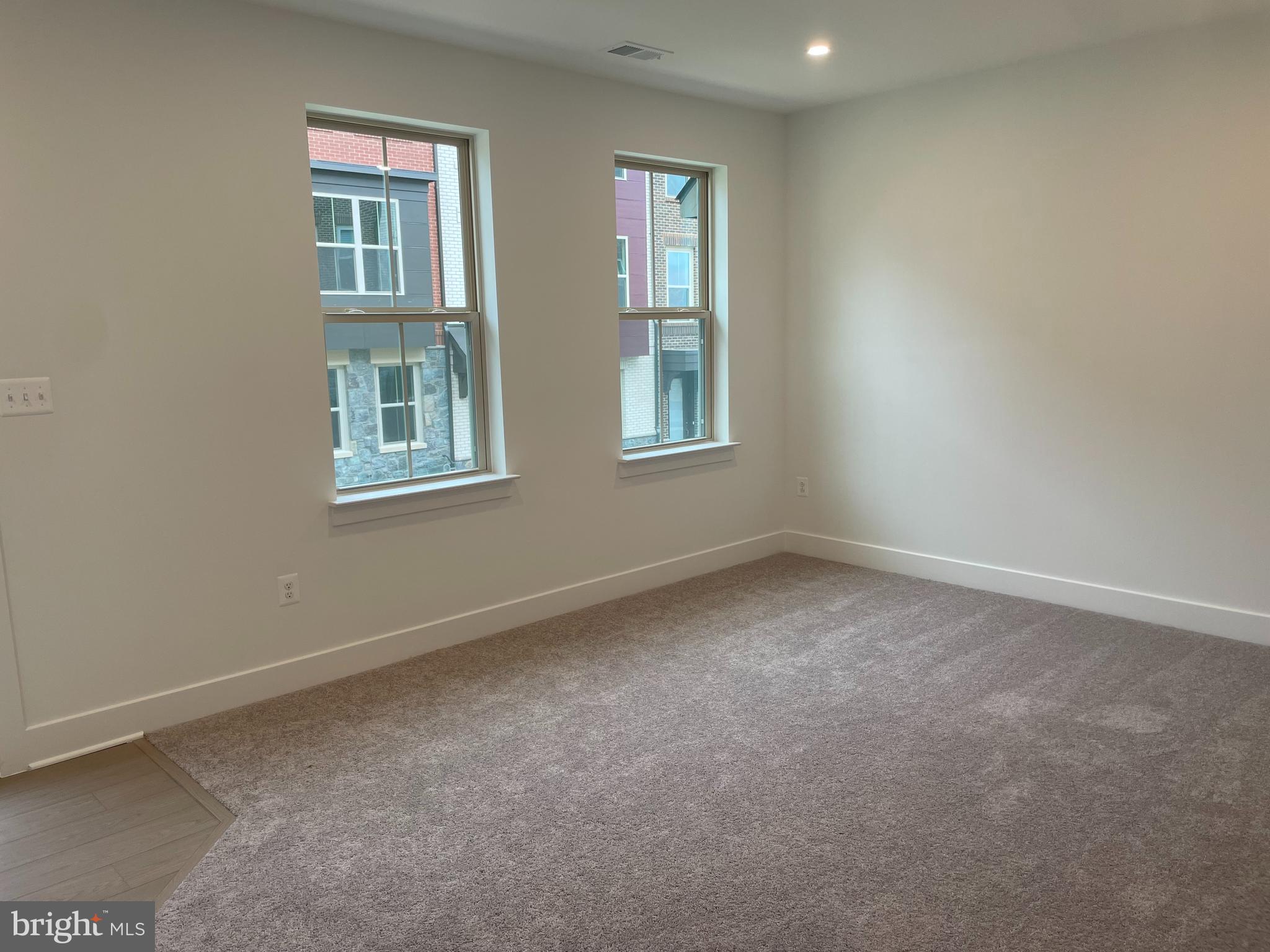 THE GROVE - Residential Lease