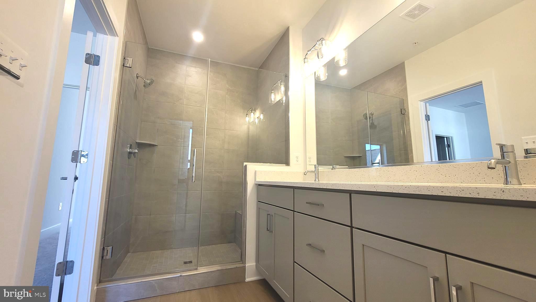 THE GROVE - Residential Lease