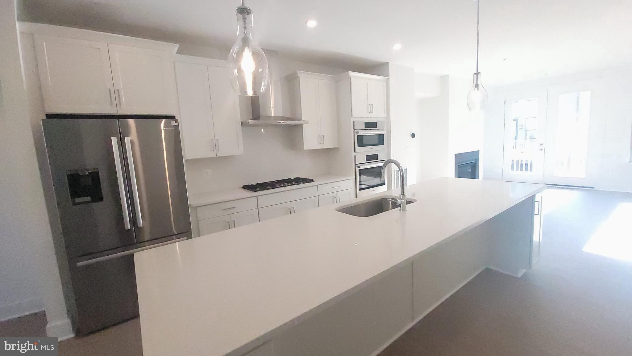 THE GROVE - Residential Lease