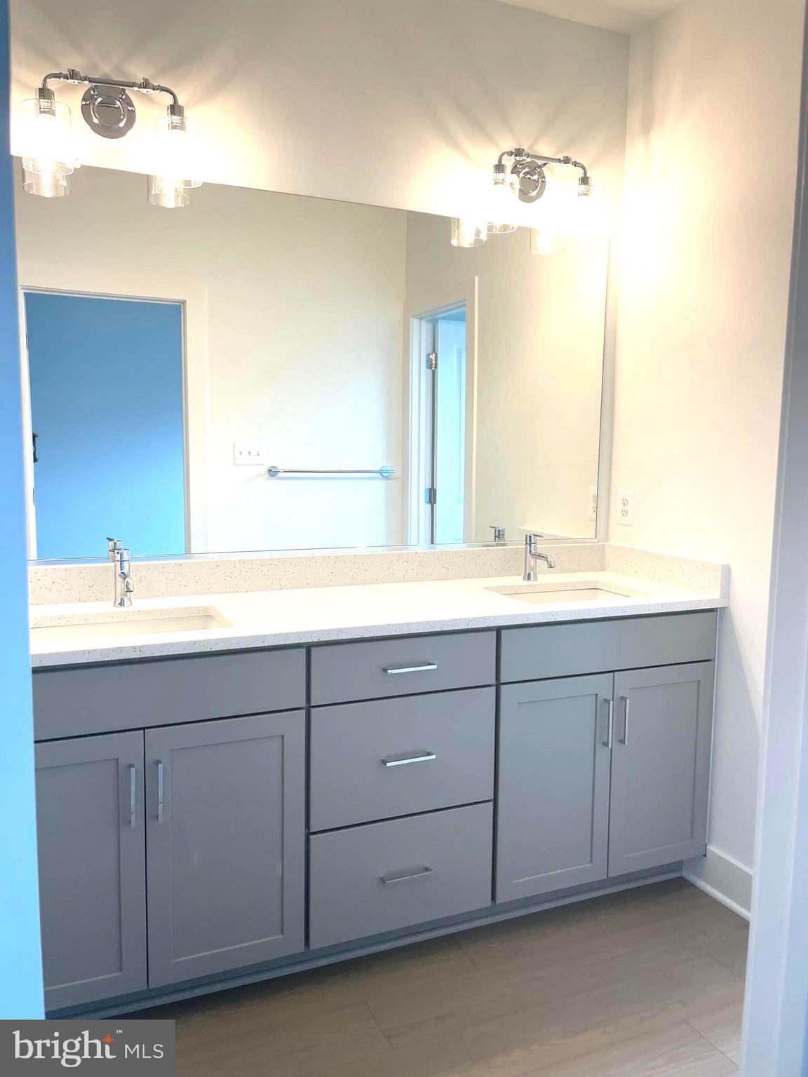 THE GROVE - Residential Lease