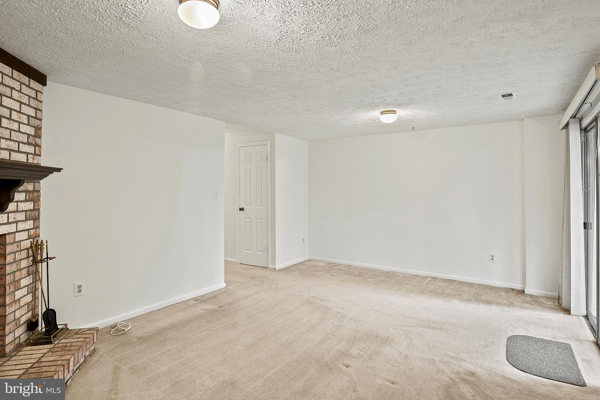 TANGLEWOOD - Residential