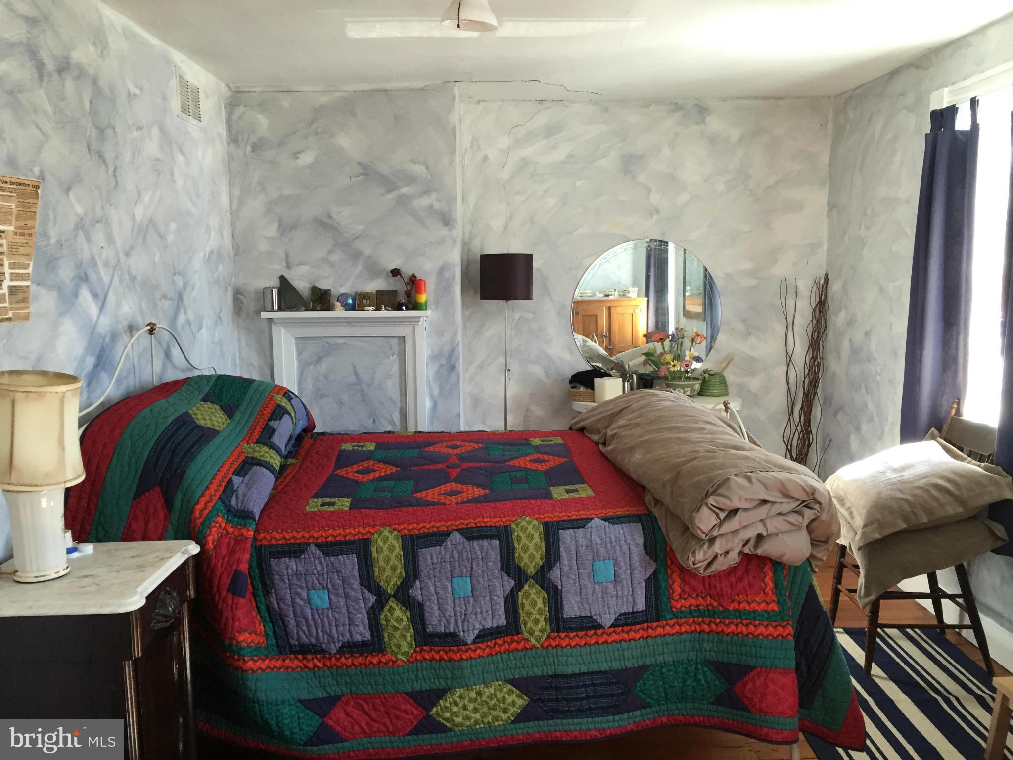 UNIONTOWN - Residential