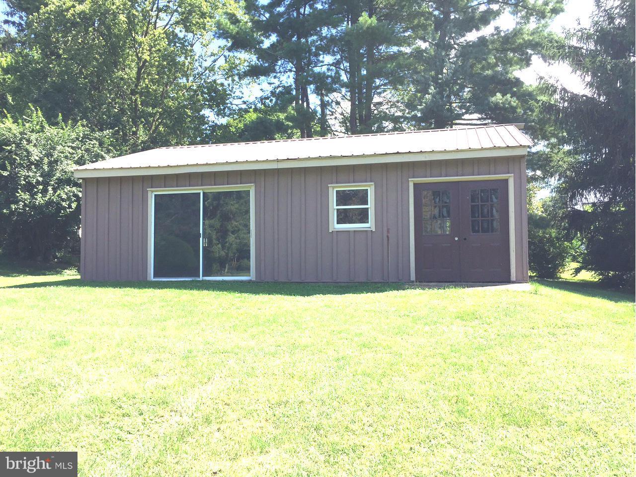 UNIONTOWN - Residential