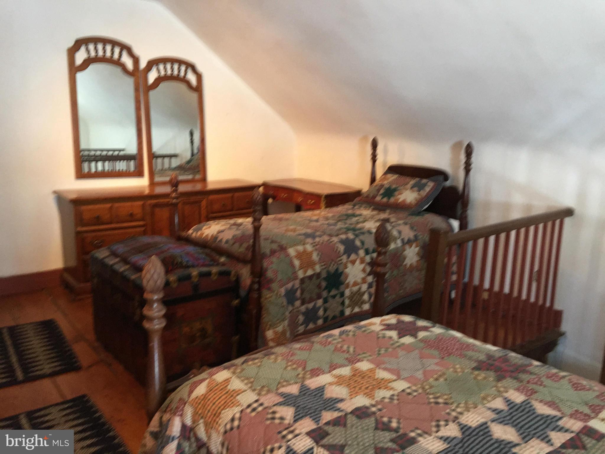 UNIONTOWN - Residential