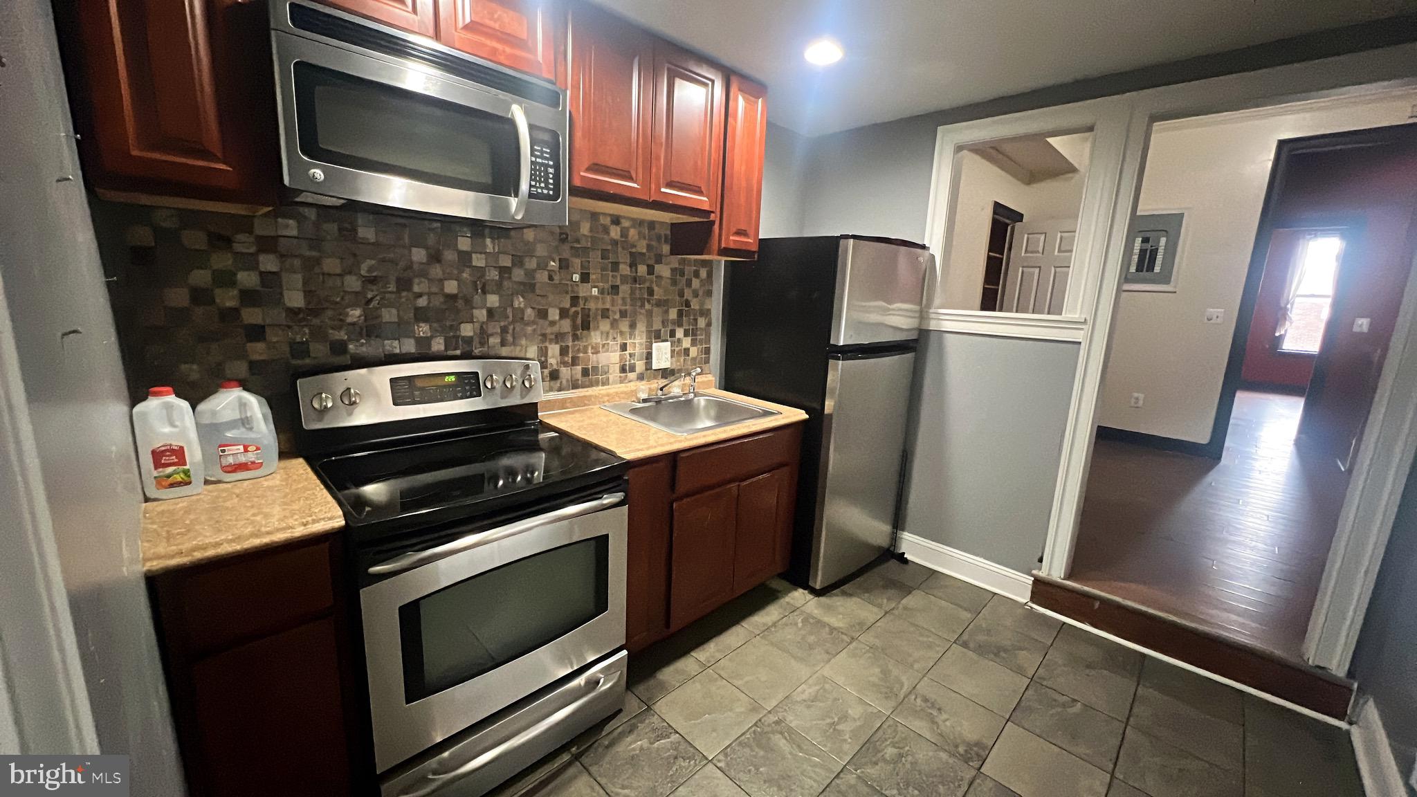 PENN NORTH - Commercial Sale