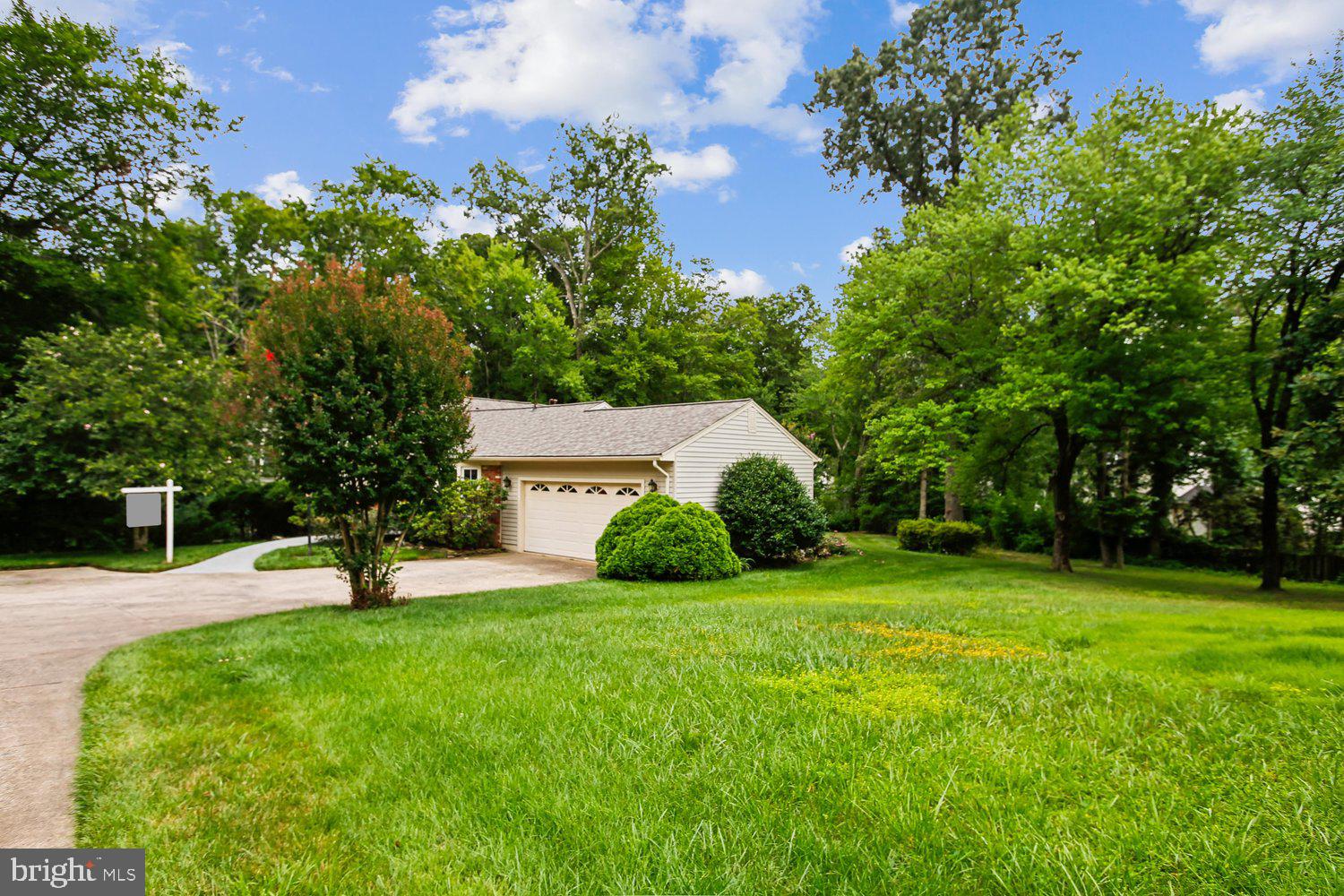 7871 GODOLPHIN DRIVE