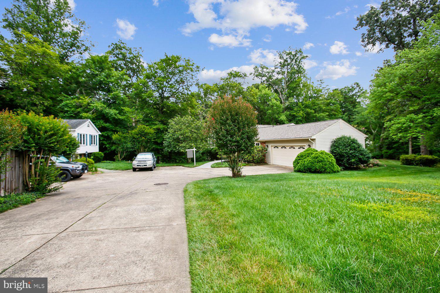 7871 GODOLPHIN DRIVE