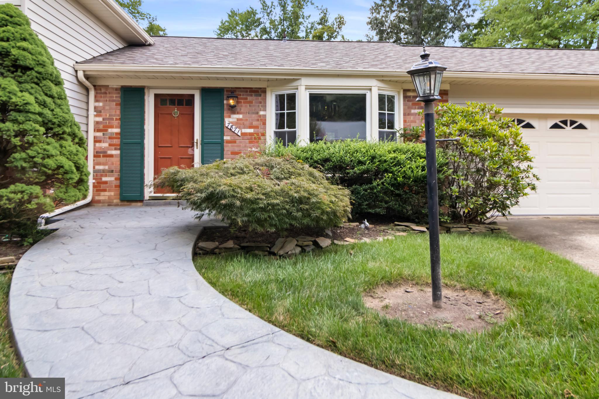 7871 GODOLPHIN DRIVE