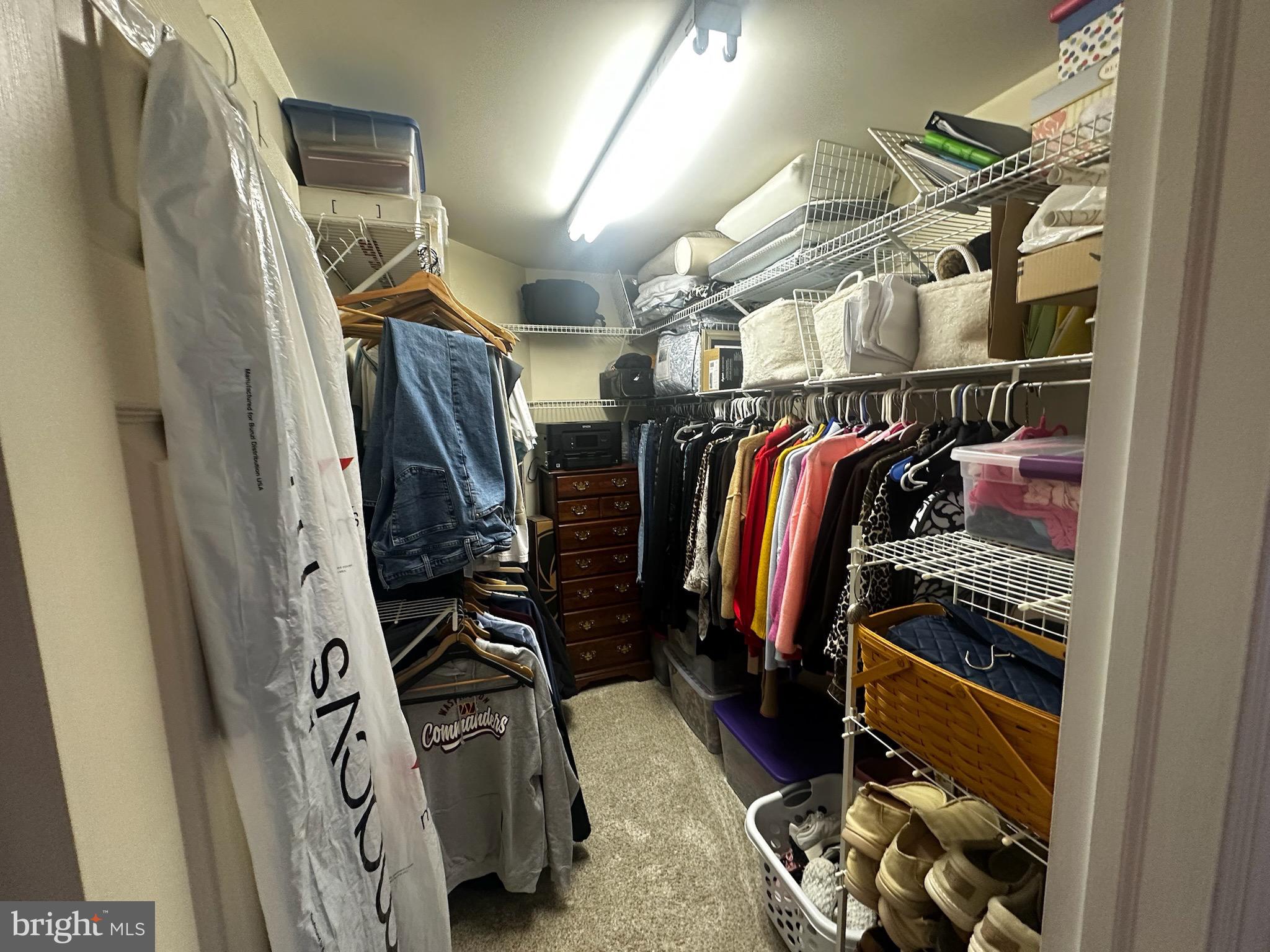 TIMBER VILLA - Residential