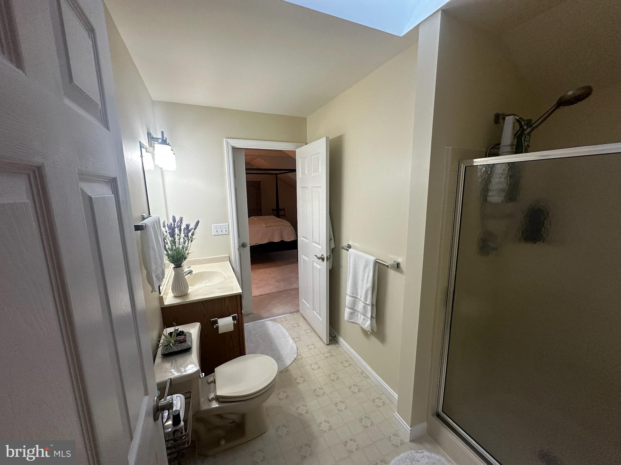 TIMBER VILLA - Residential