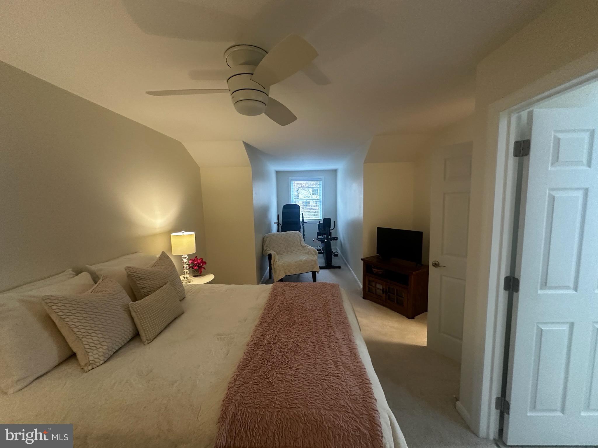 TIMBER VILLA - Residential