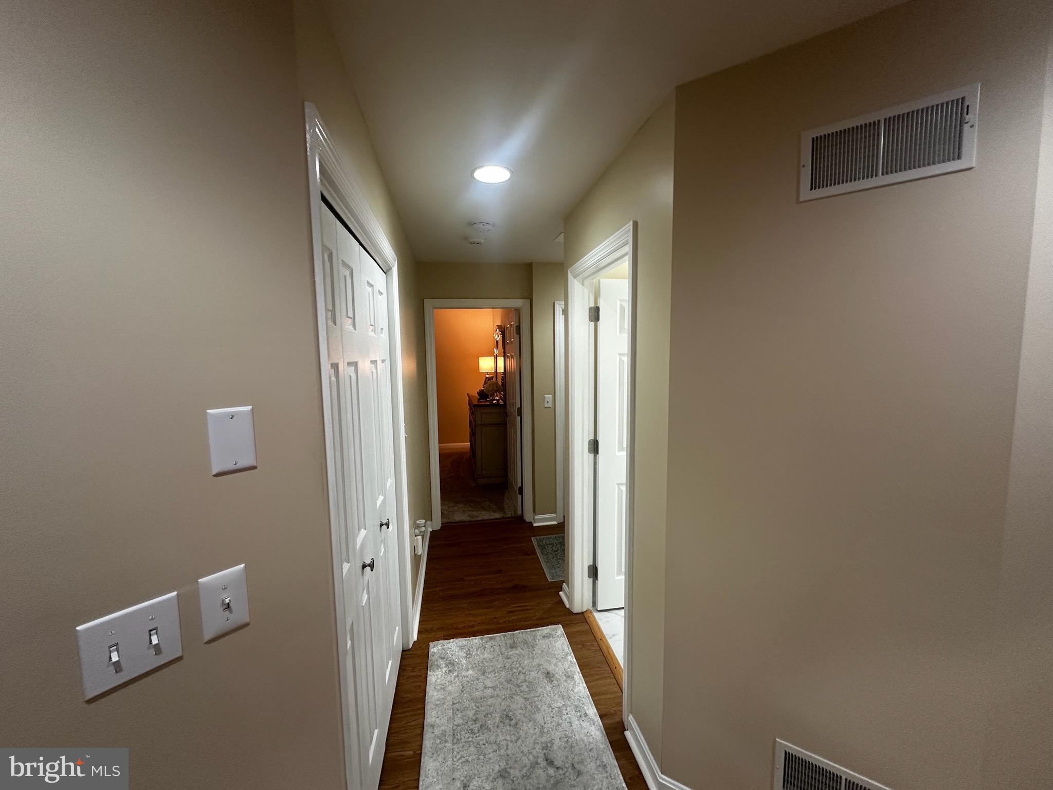 TIMBER VILLA - Residential