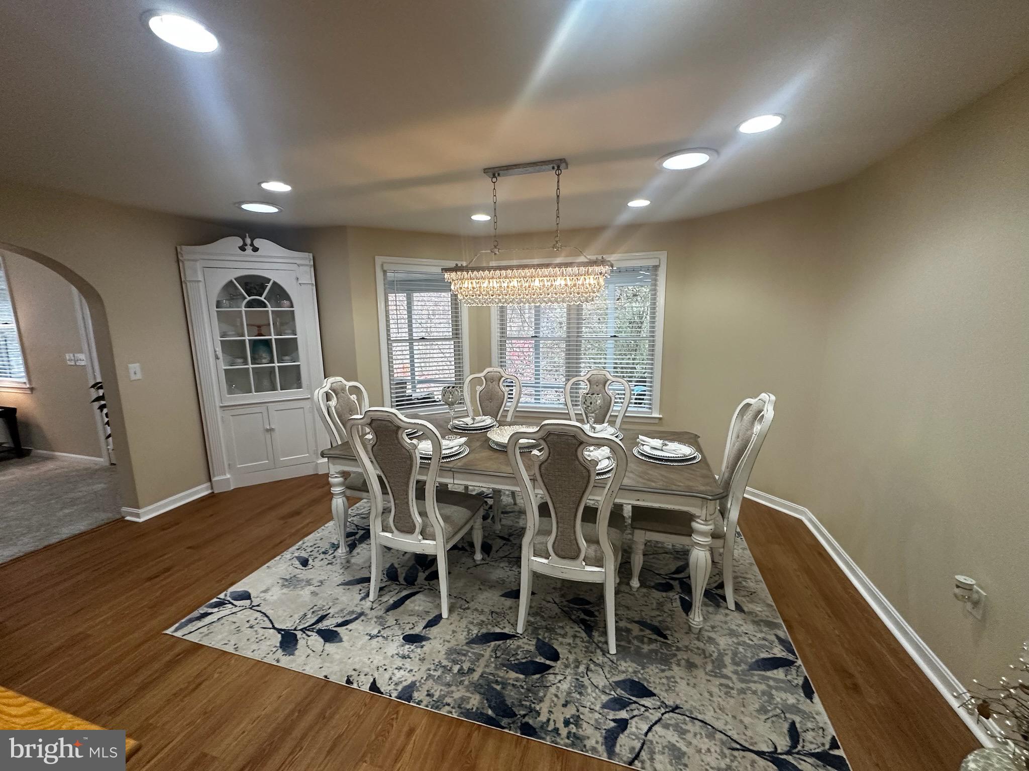 TIMBER VILLA - Residential