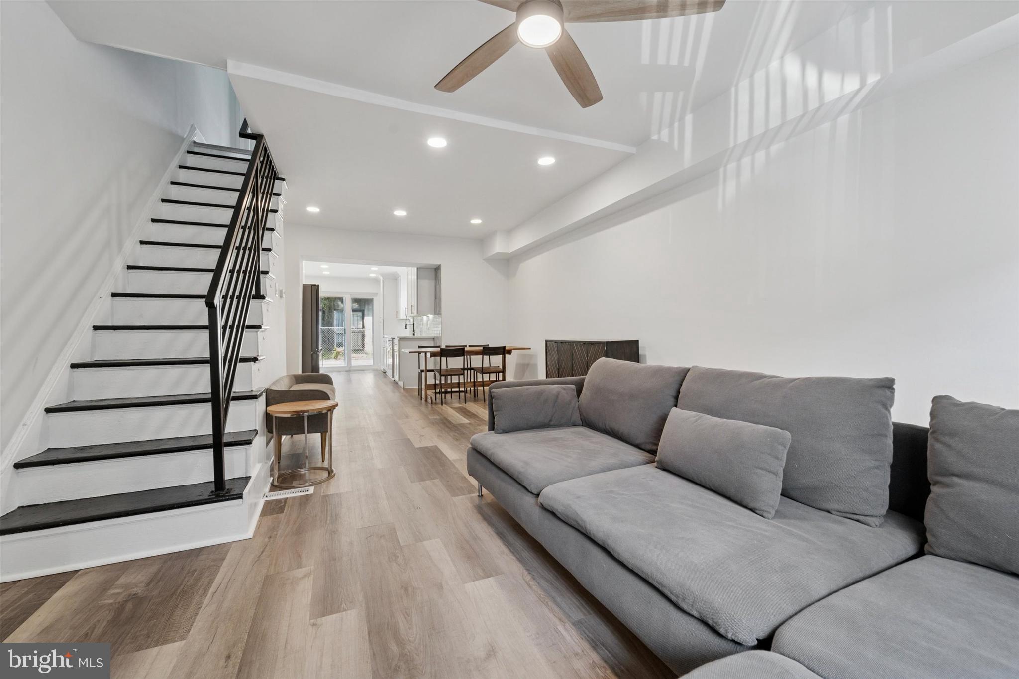 OLDE KENSINGTON - Residential