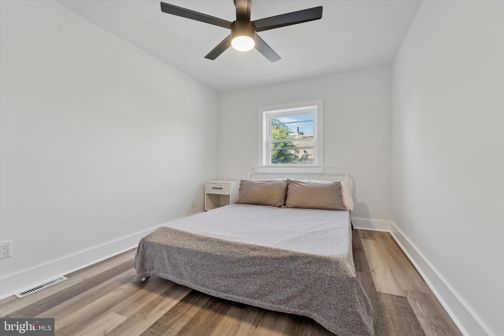 OLDE KENSINGTON - Residential