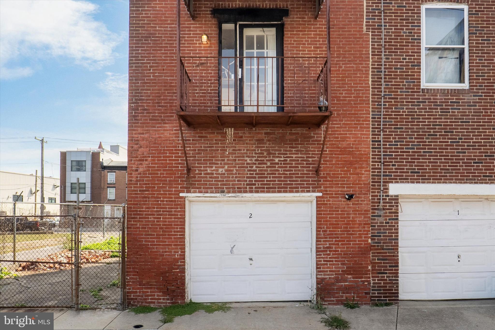 OLDE KENSINGTON - Residential