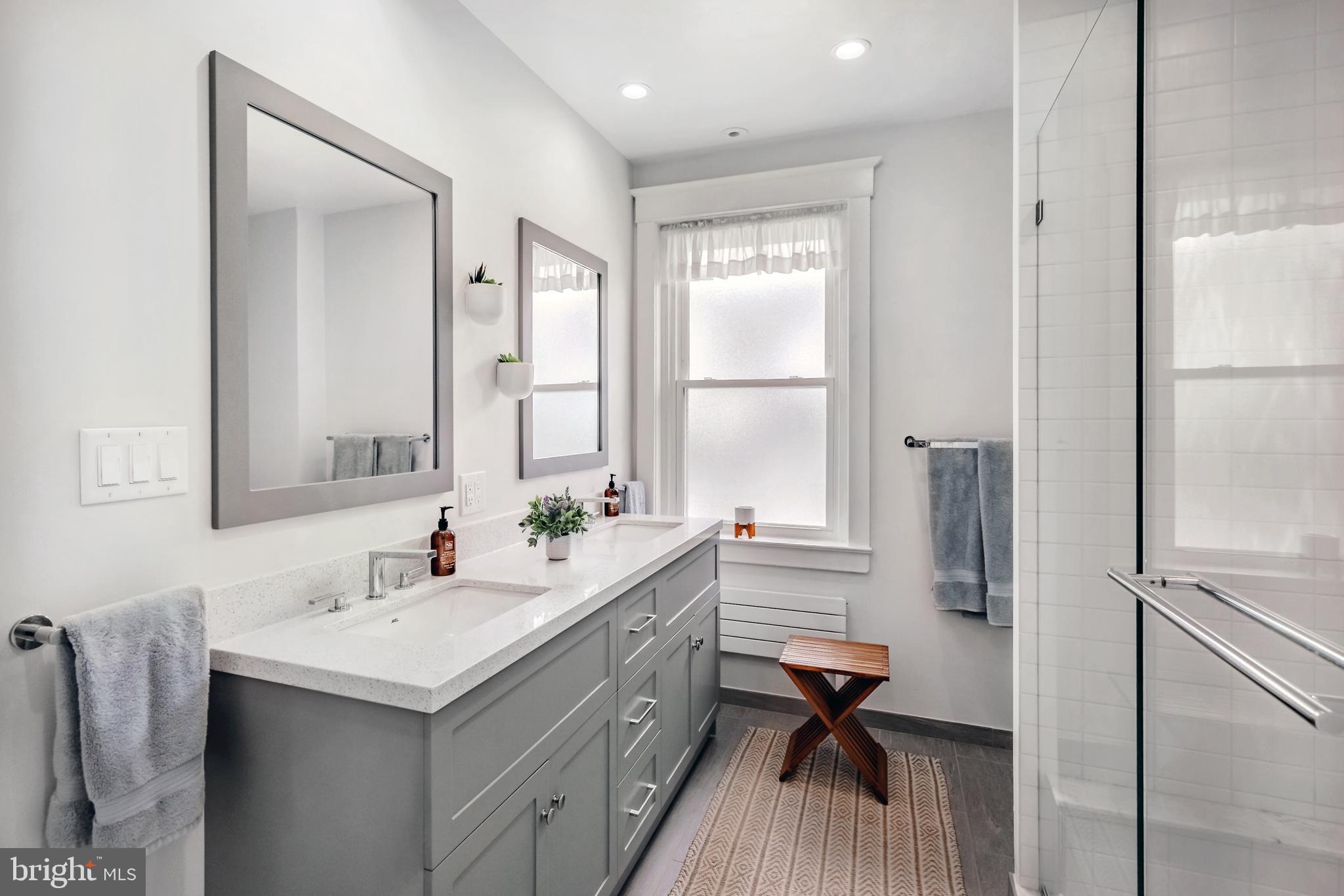 ARDMORE PARK - Residential