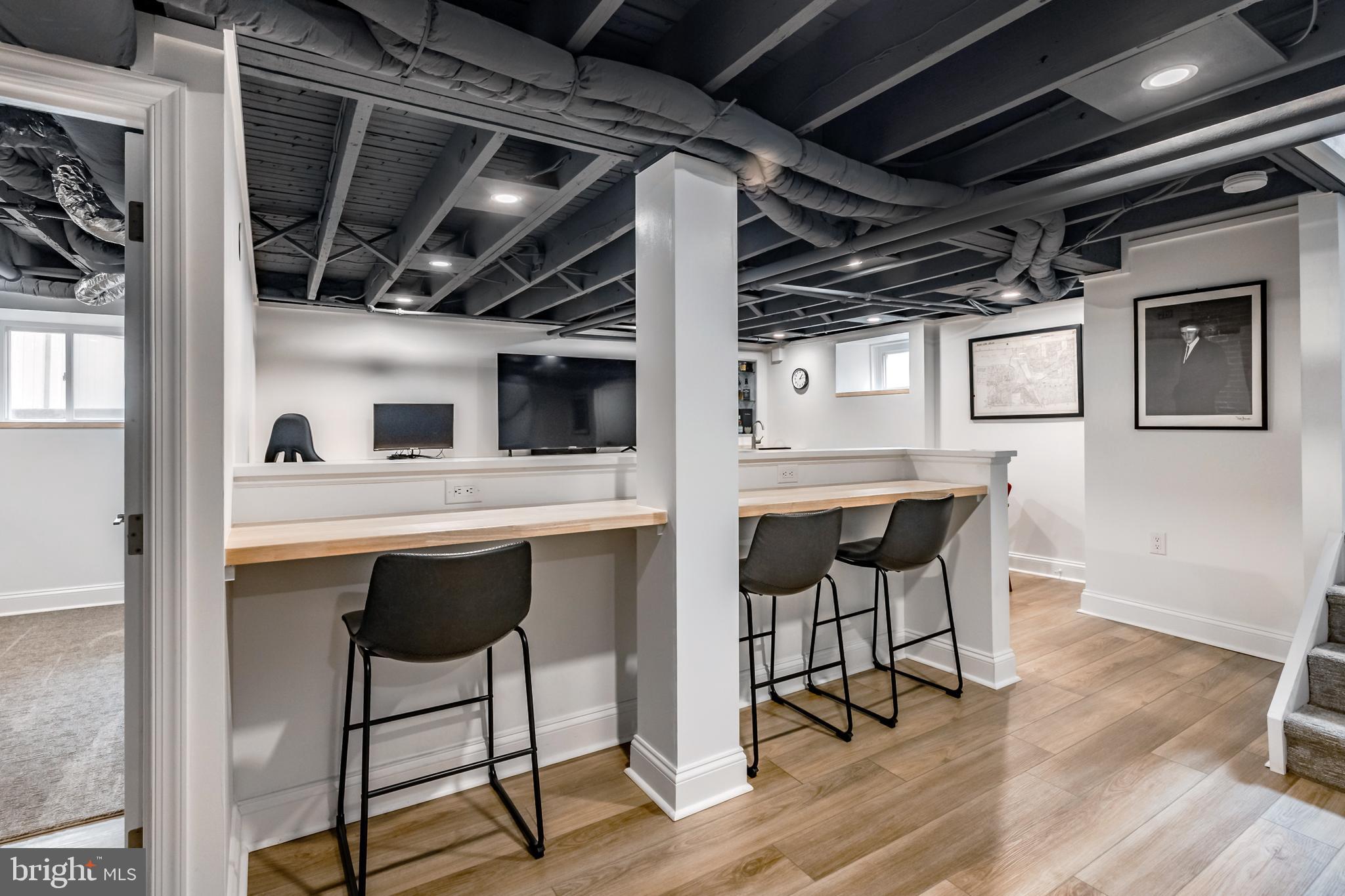 ARDMORE PARK - Residential