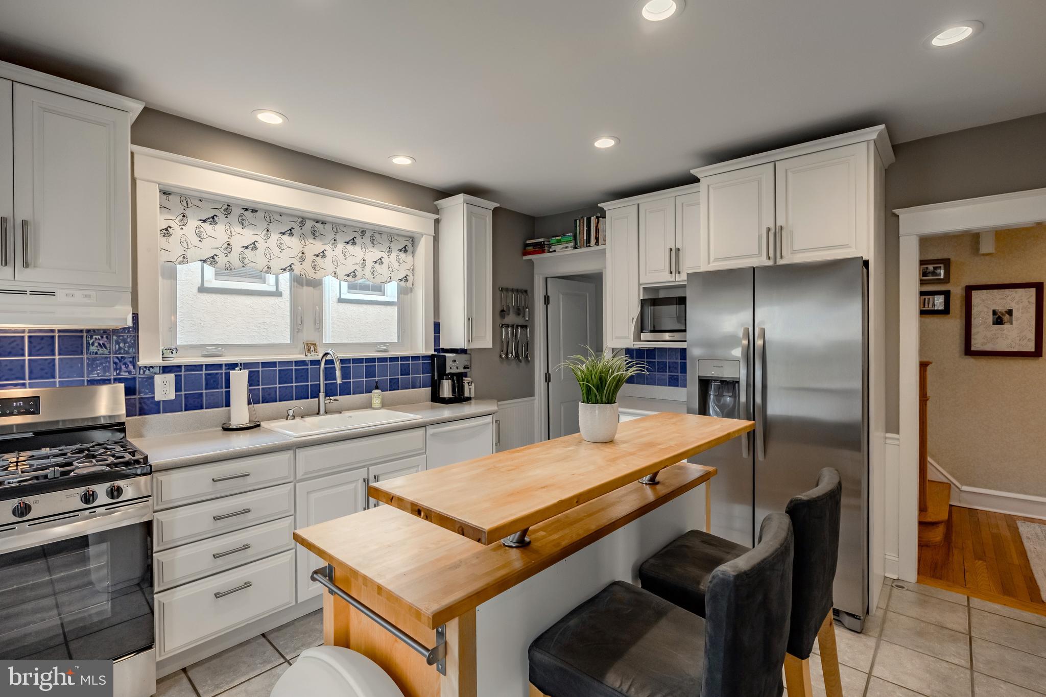 ARDMORE PARK - Residential