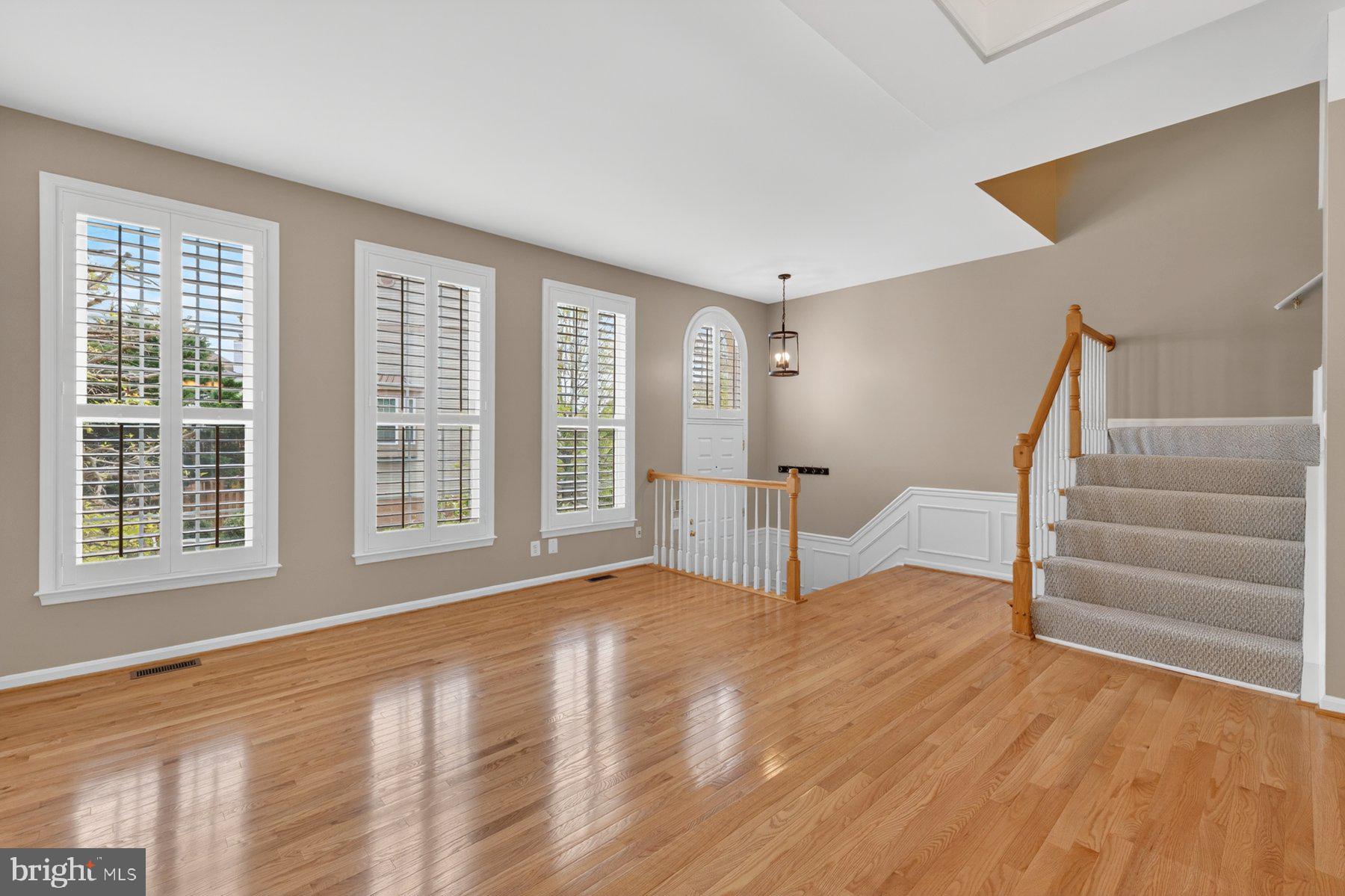 7502 SHIRLEY HUNTER WAY