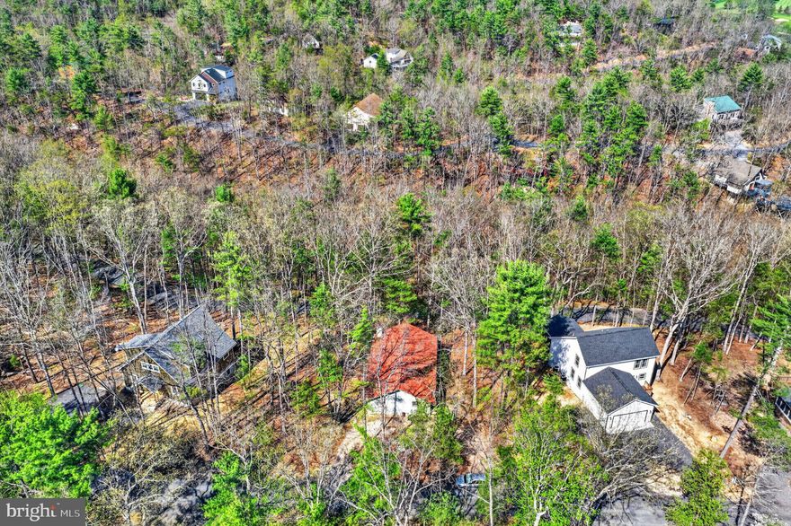 3 bedroom 2 bath chalet in the heart of Bryce Resort. Tastefully updated and remodeled in 2026. New roof in 2025. New hvac system.