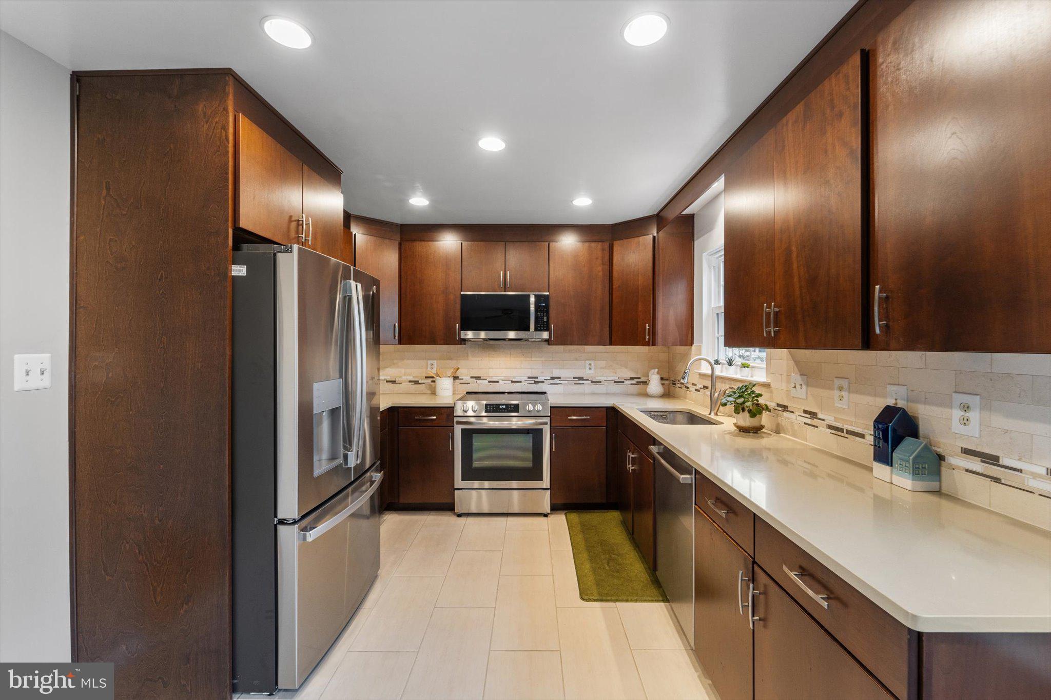 LITTLE ROCKY RUN - Residential