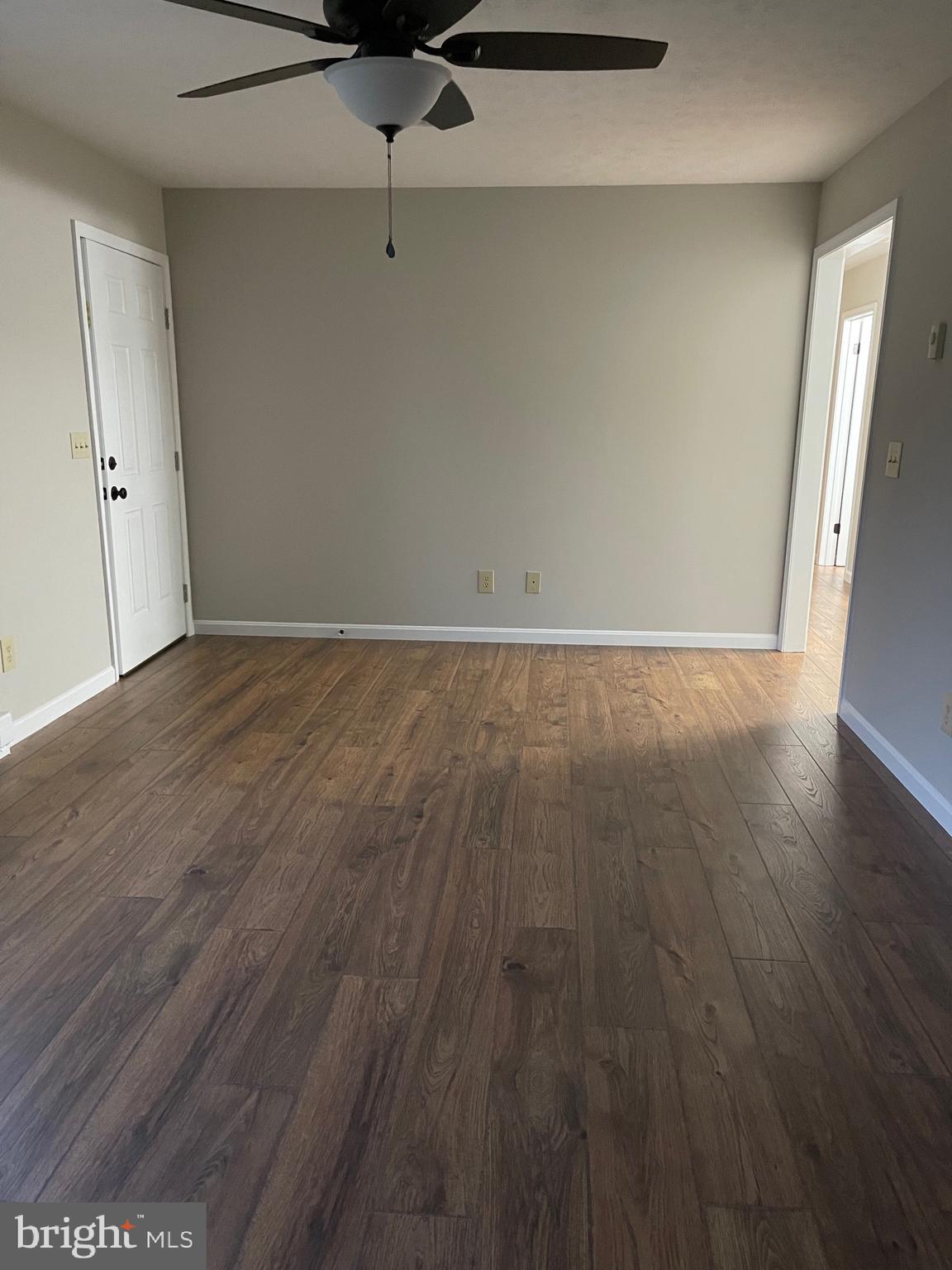 SPRING MEADOW - Residential