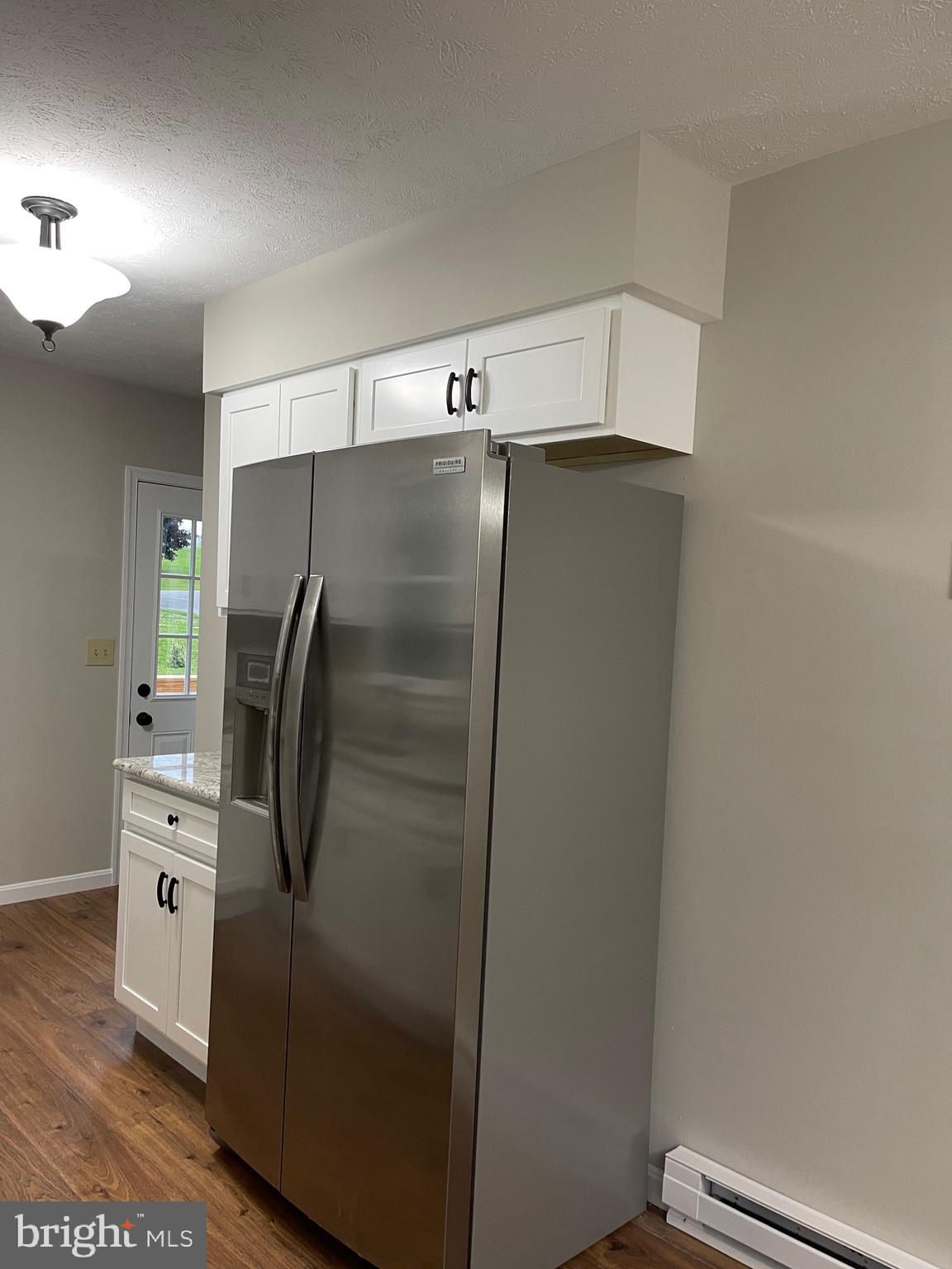 SPRING MEADOW - Residential