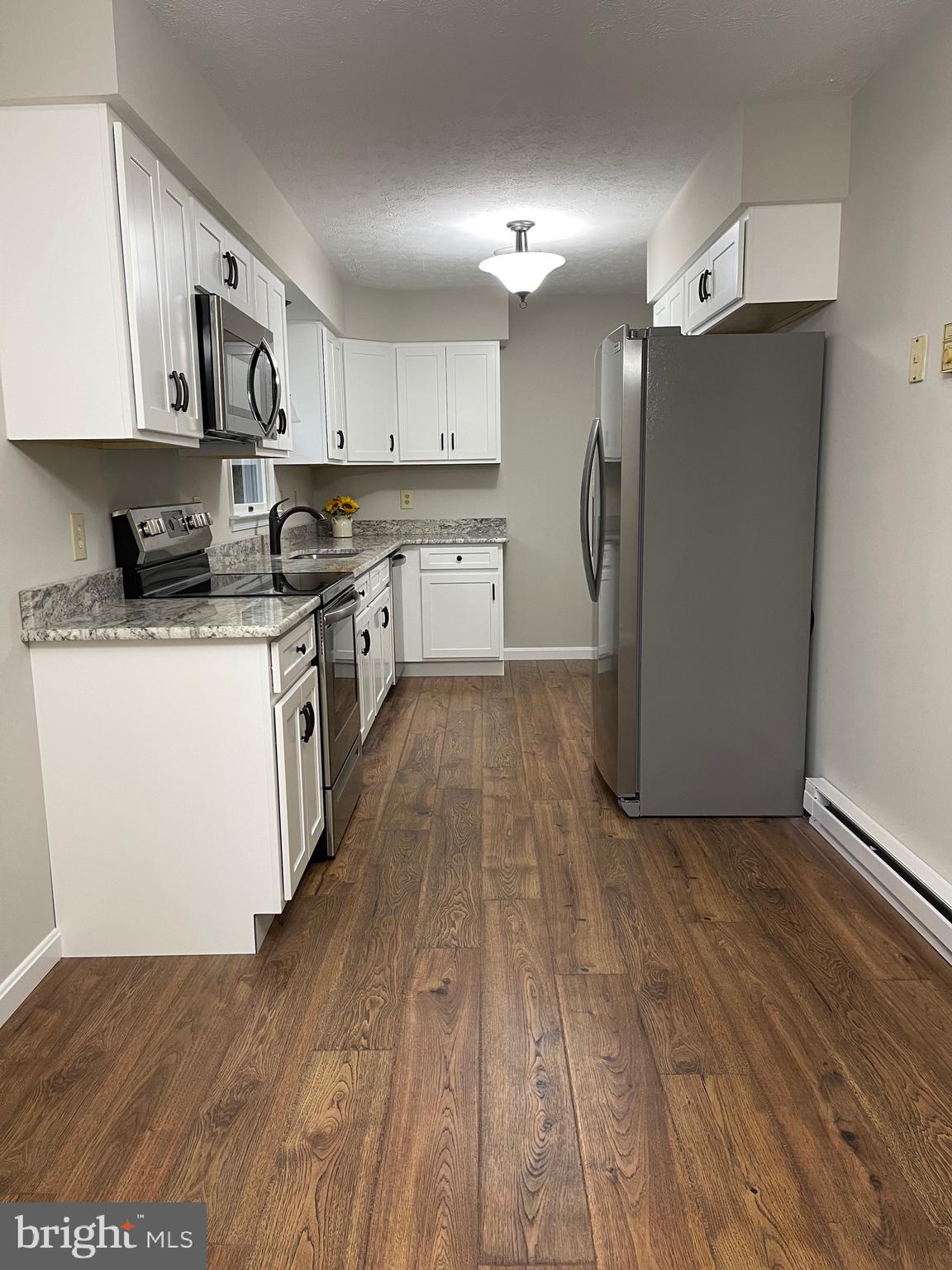 SPRING MEADOW - Residential