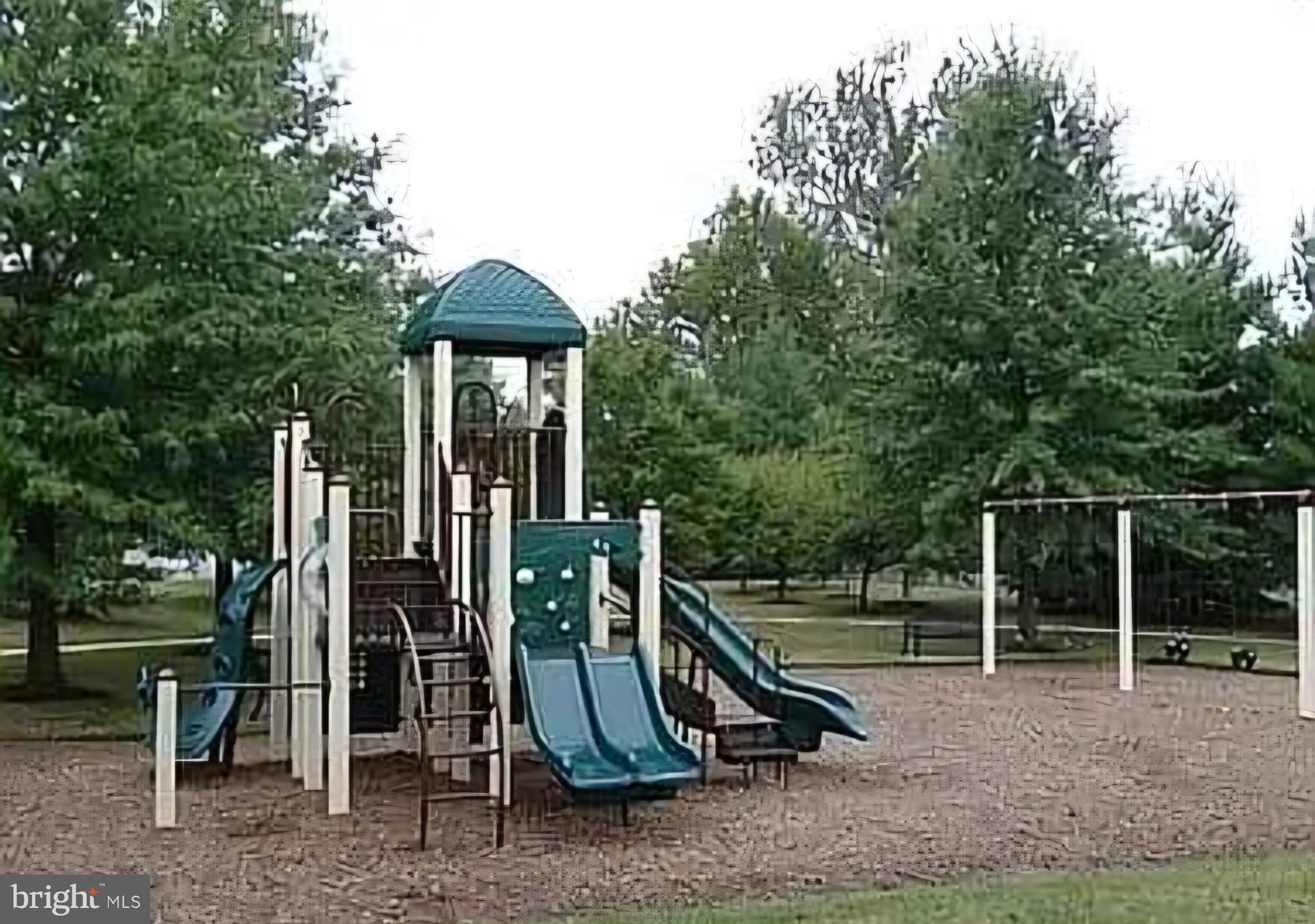 FAIRWOOD - Residential