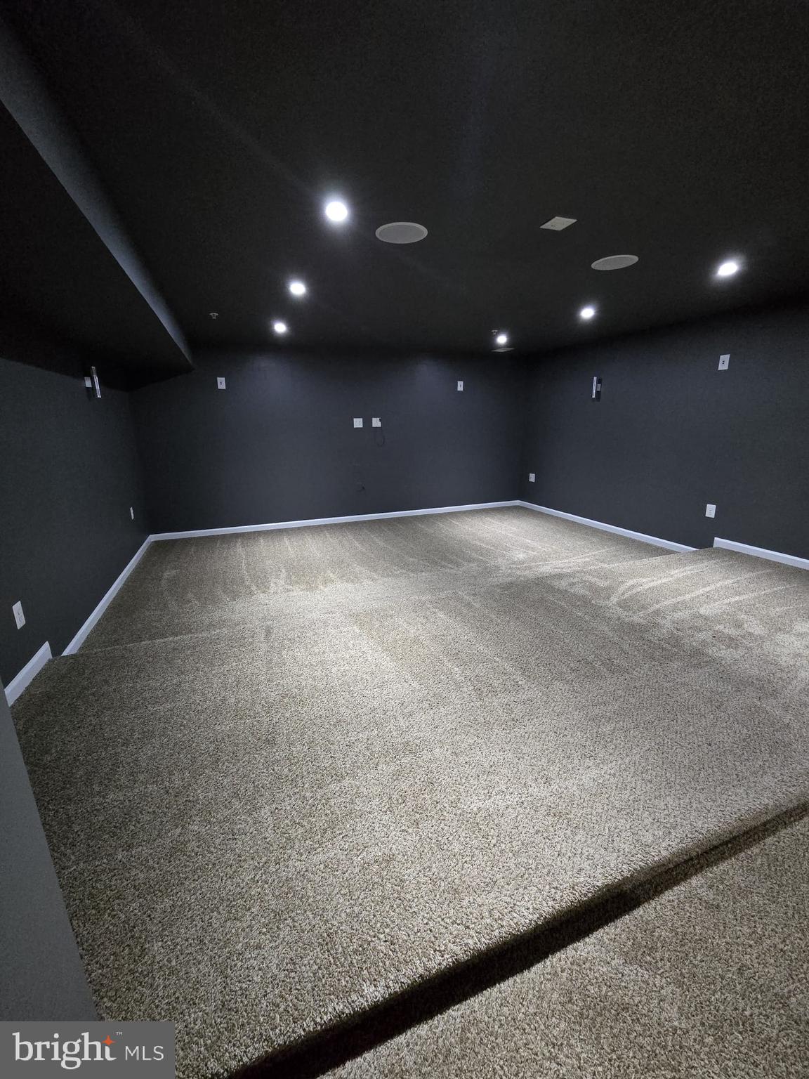 FAIRWOOD - Residential