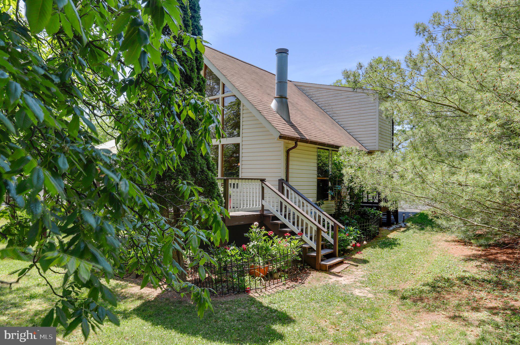 THE WOODS - Residential