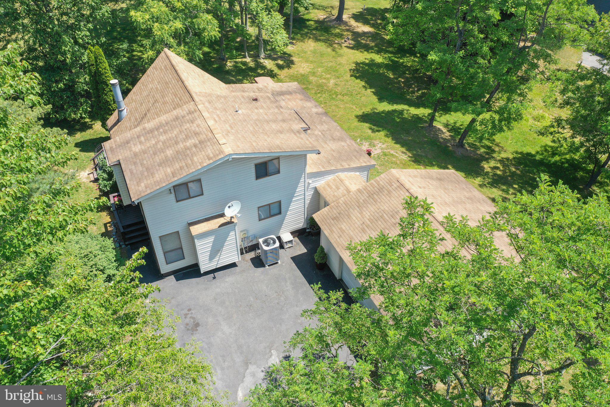 THE WOODS - Residential