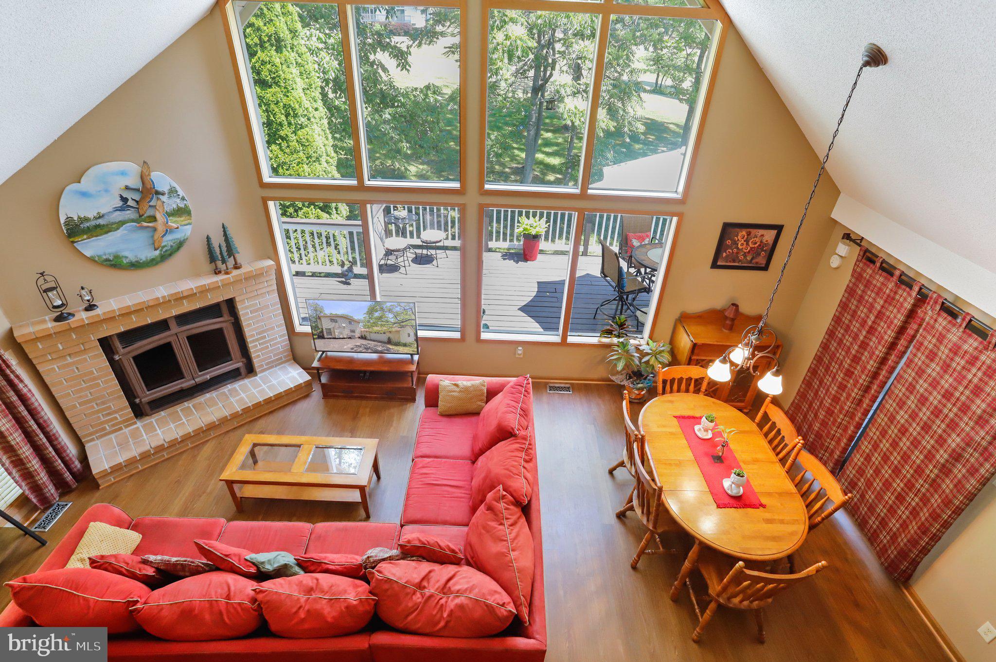 THE WOODS - Residential