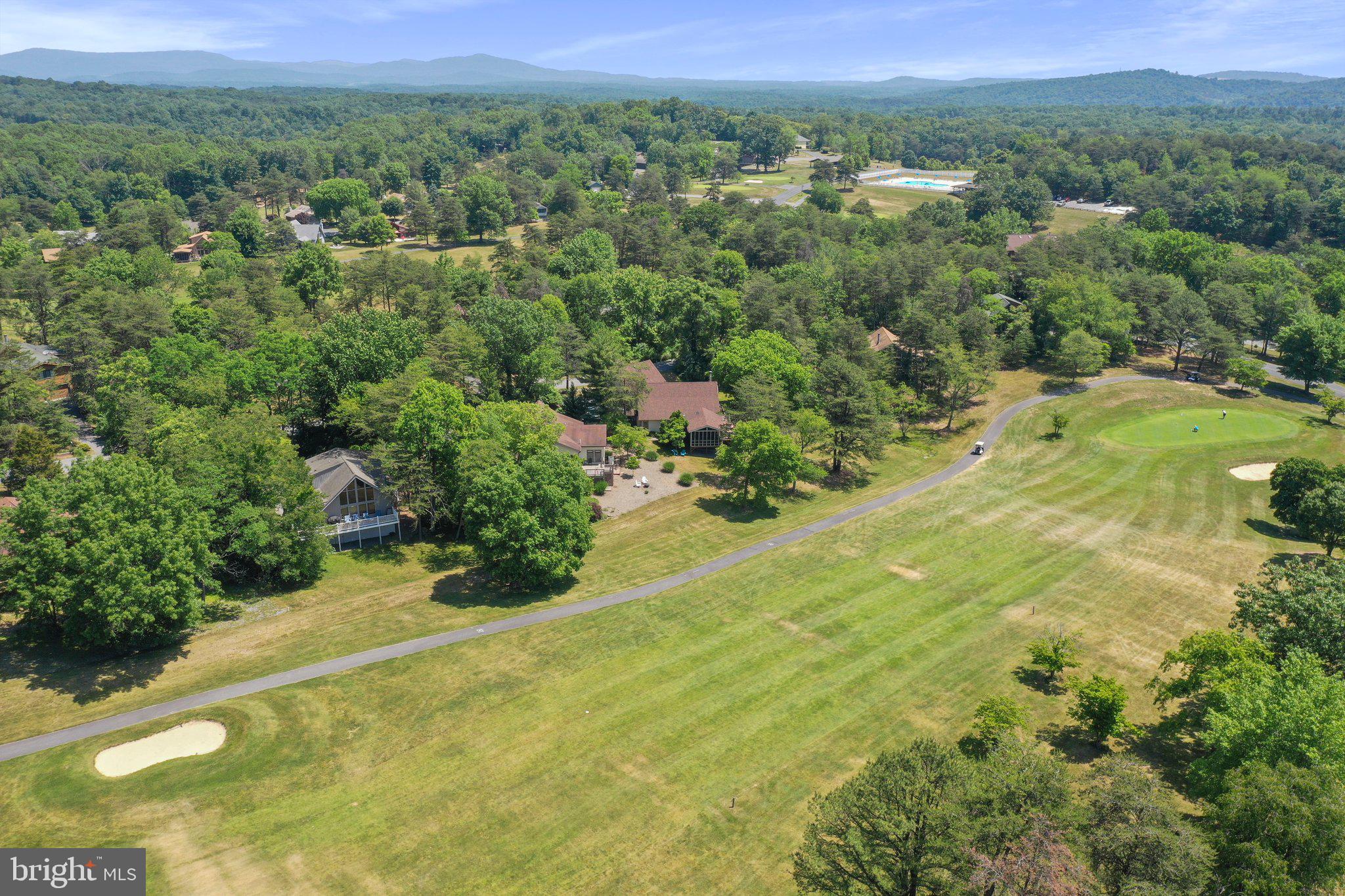 THE WOODS - Residential