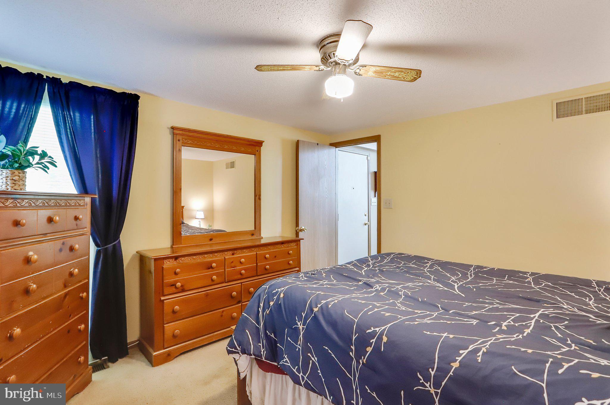 THE WOODS - Residential