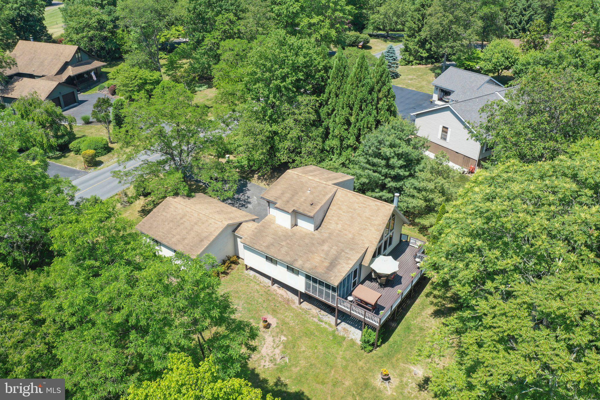 THE WOODS - Residential