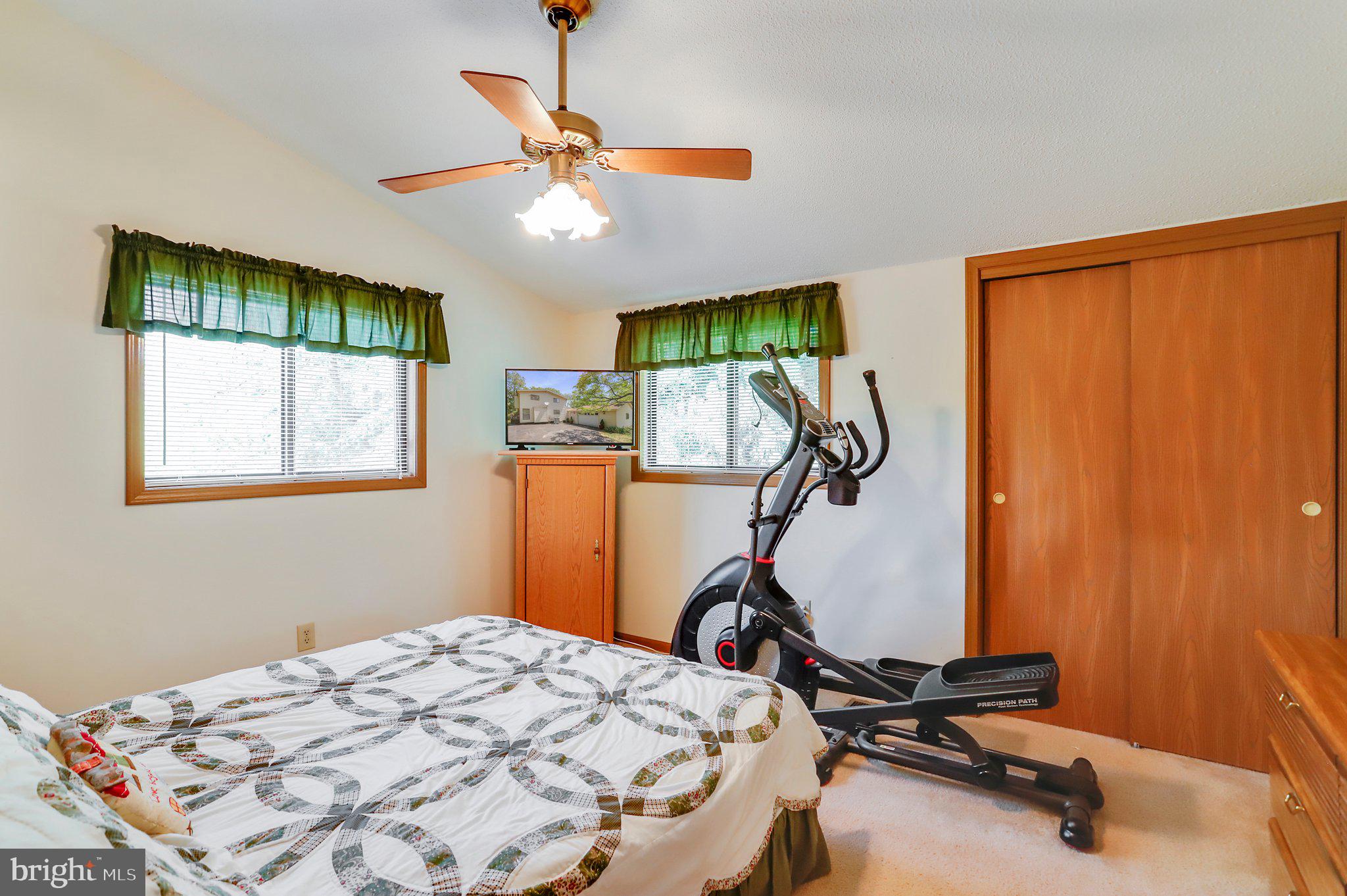 THE WOODS - Residential