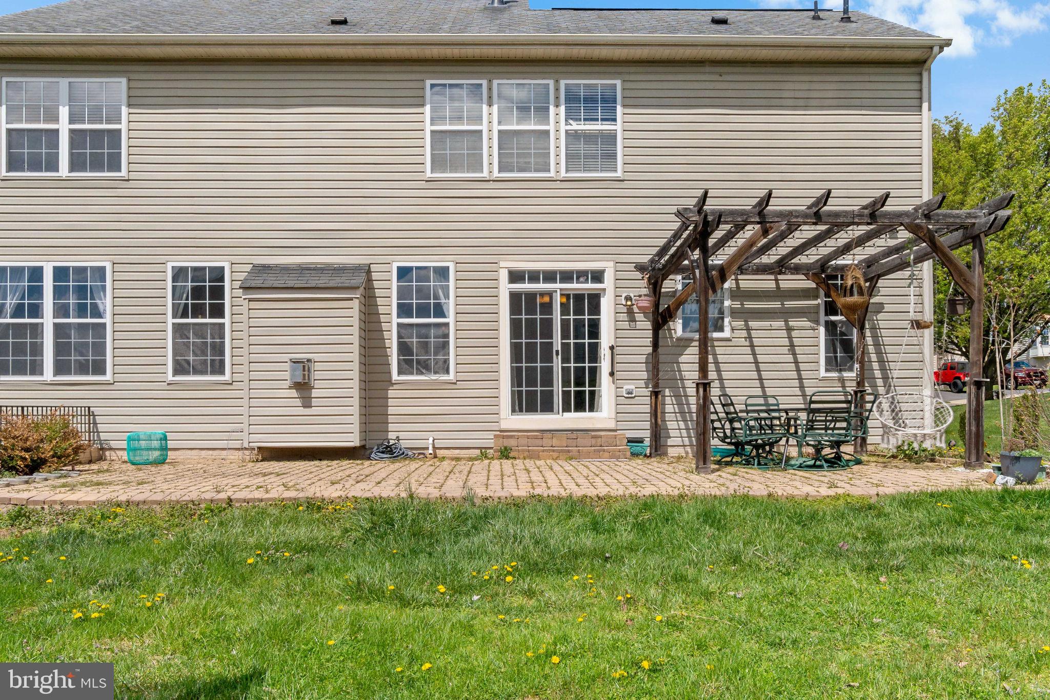 ARCHERS ROCK - Residential