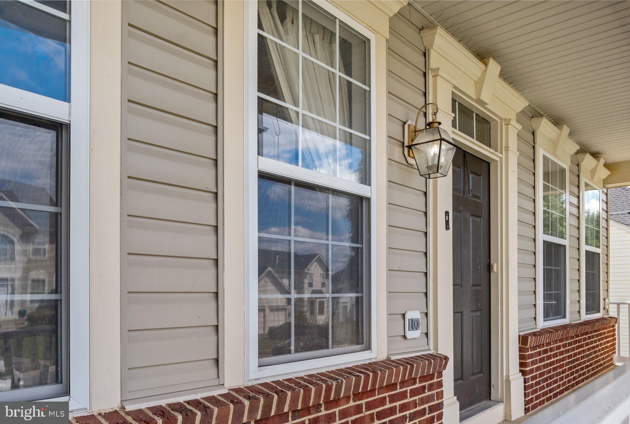 ARCHERS ROCK - Residential